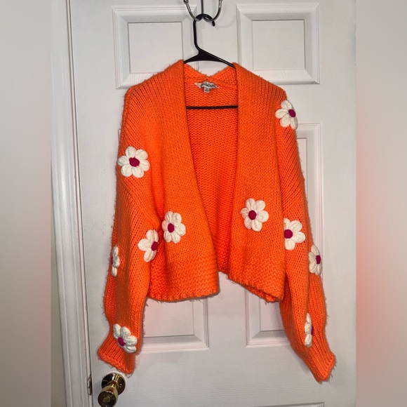 Davi&Dani Bright Orange & White Daisy Cardigan - Picture 4 of 8